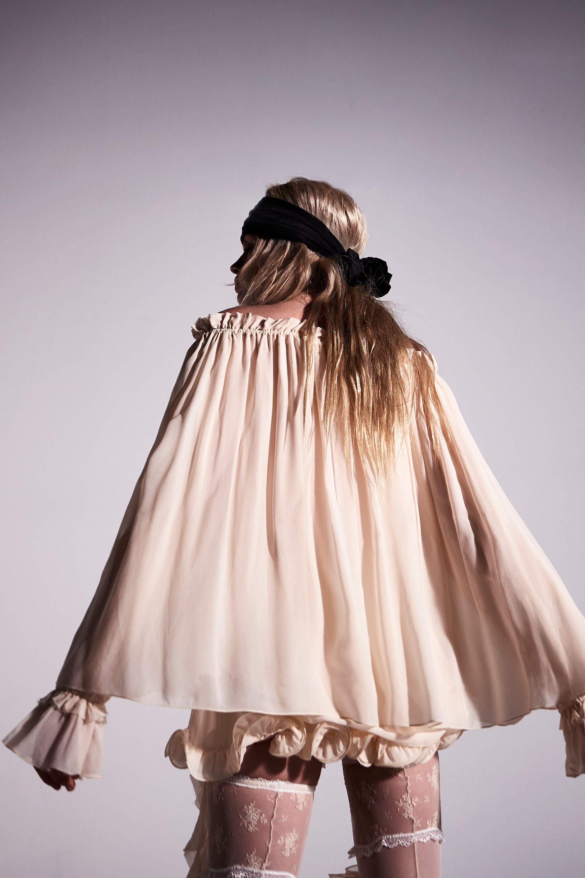 BLOUSE PEN - Aniye Records