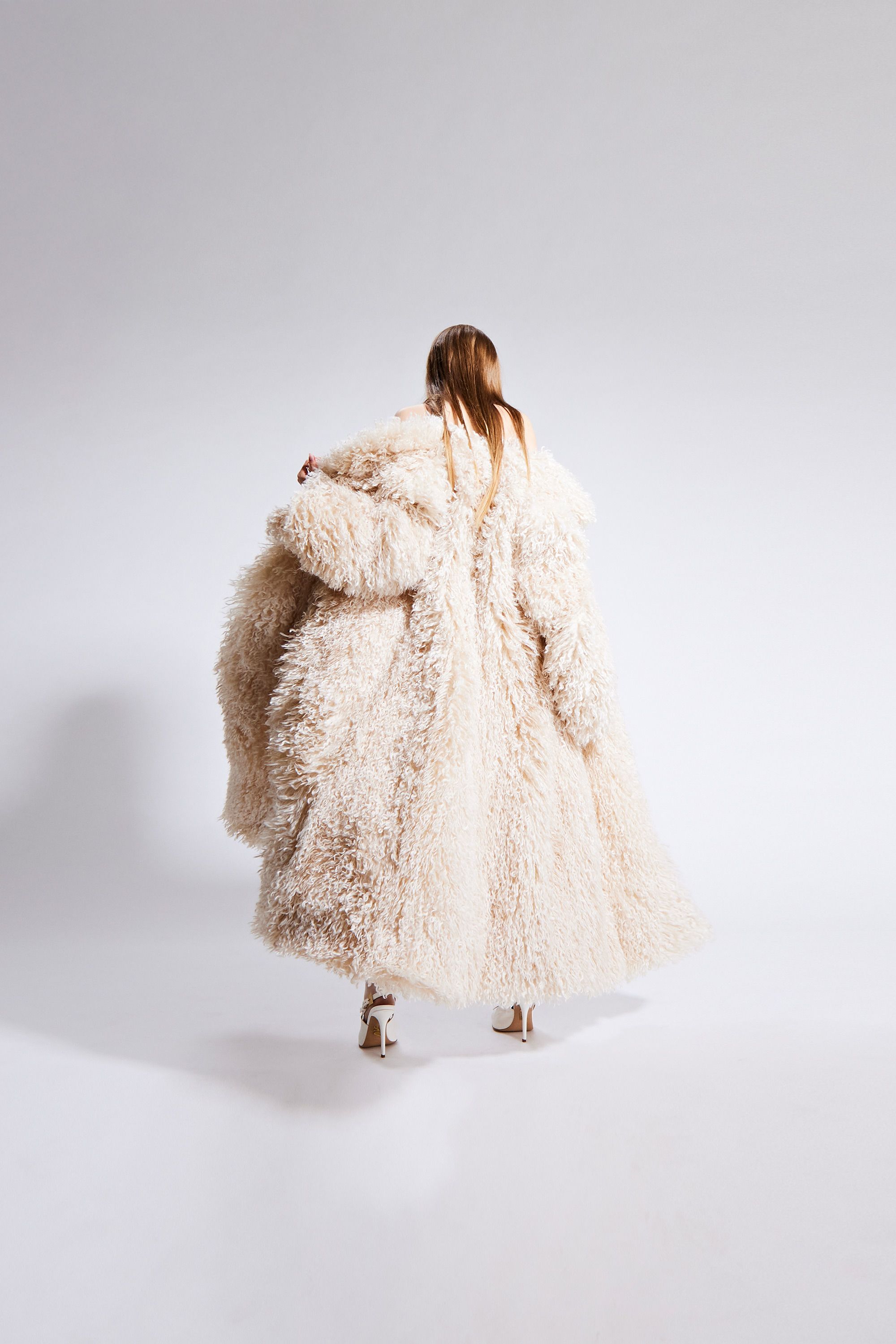 EMMA FUR - Aniye Records