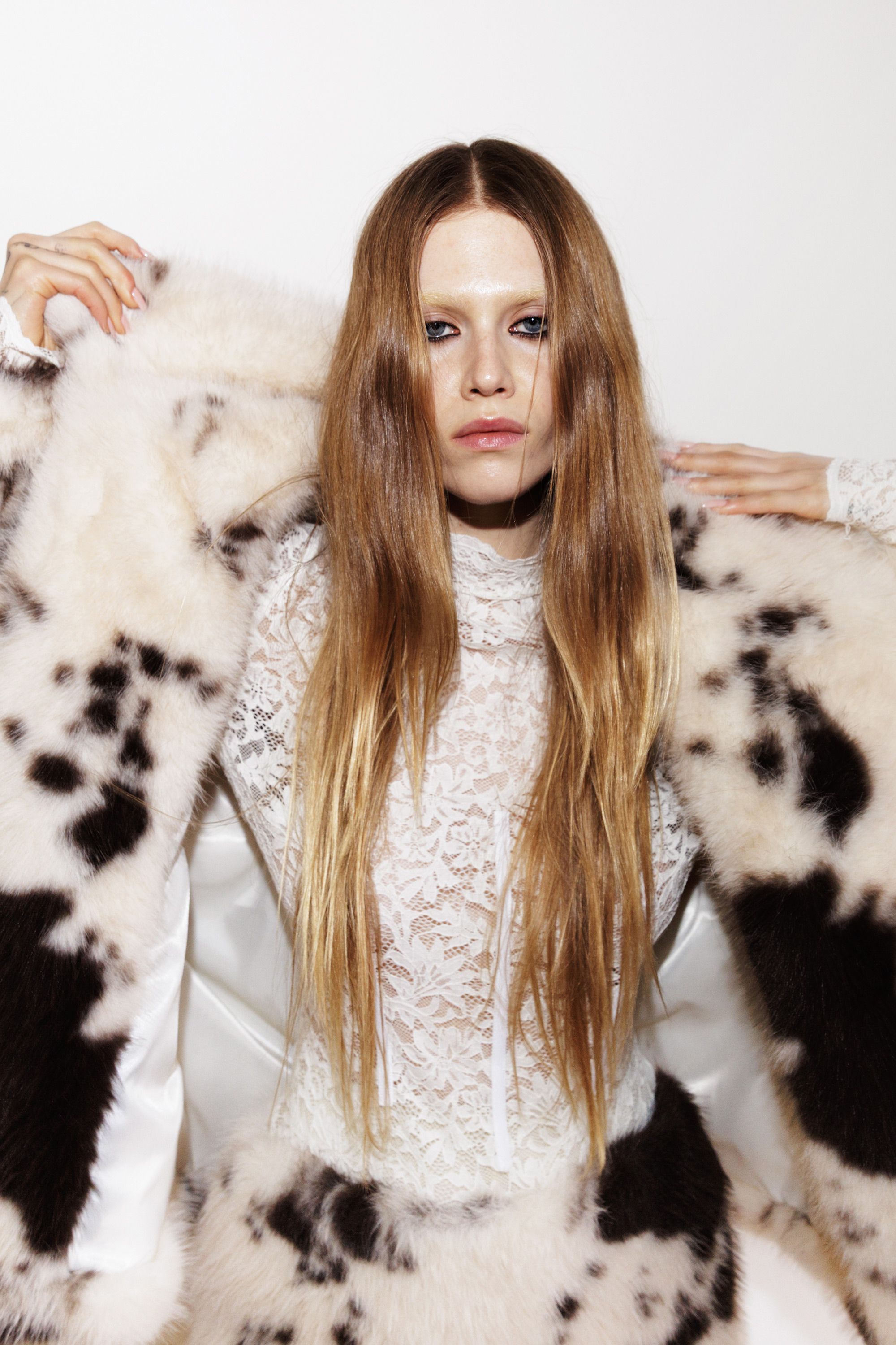 FUR TAYLOR - Aniye Records