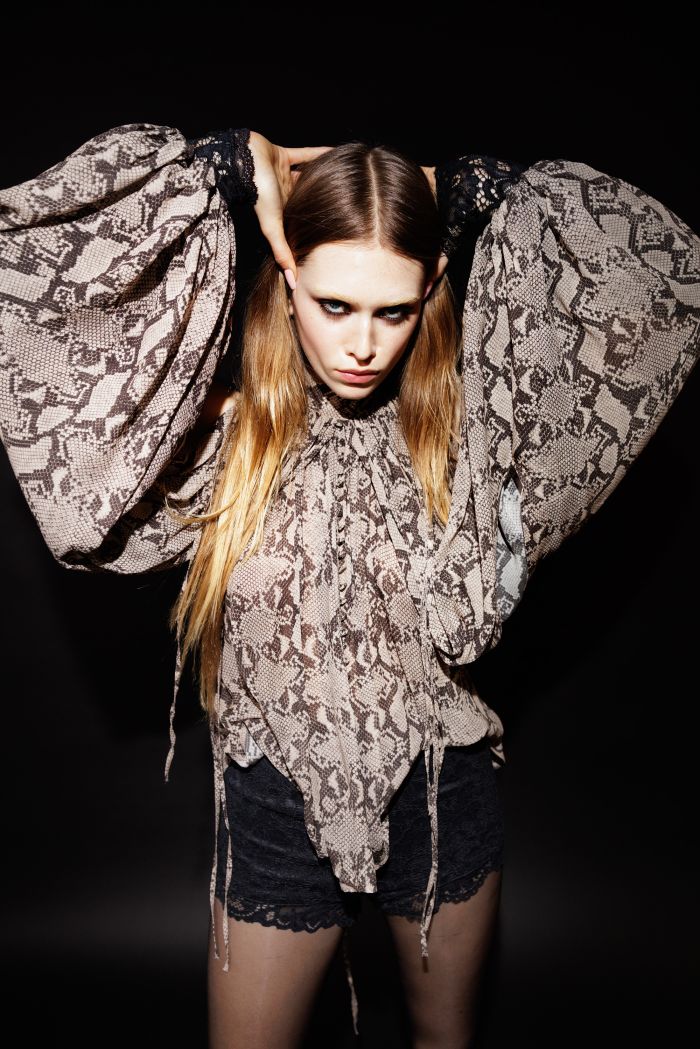 BLOUSE VENOM - Aniye Records