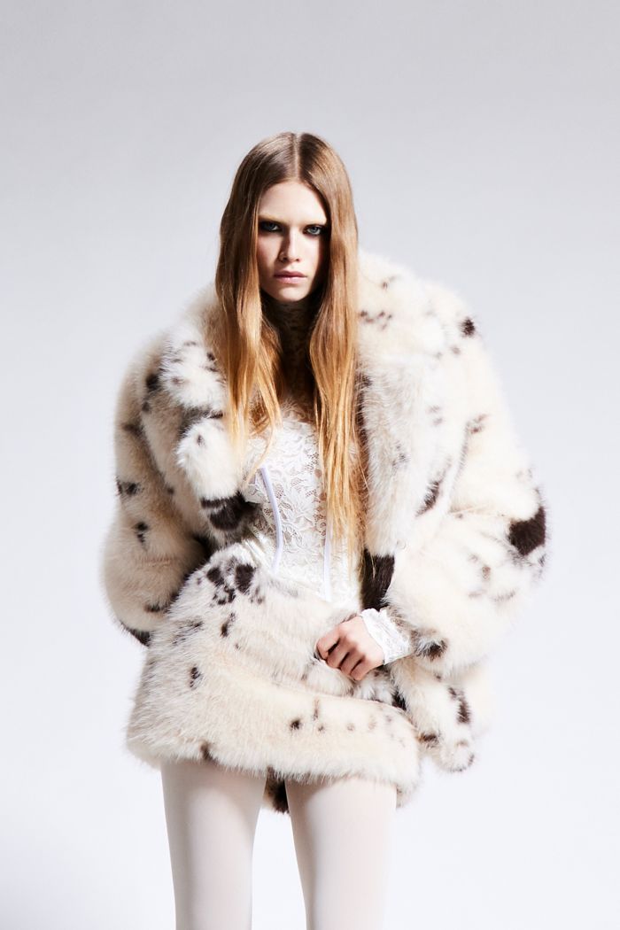 FUR TAYLOR - Aniye Records